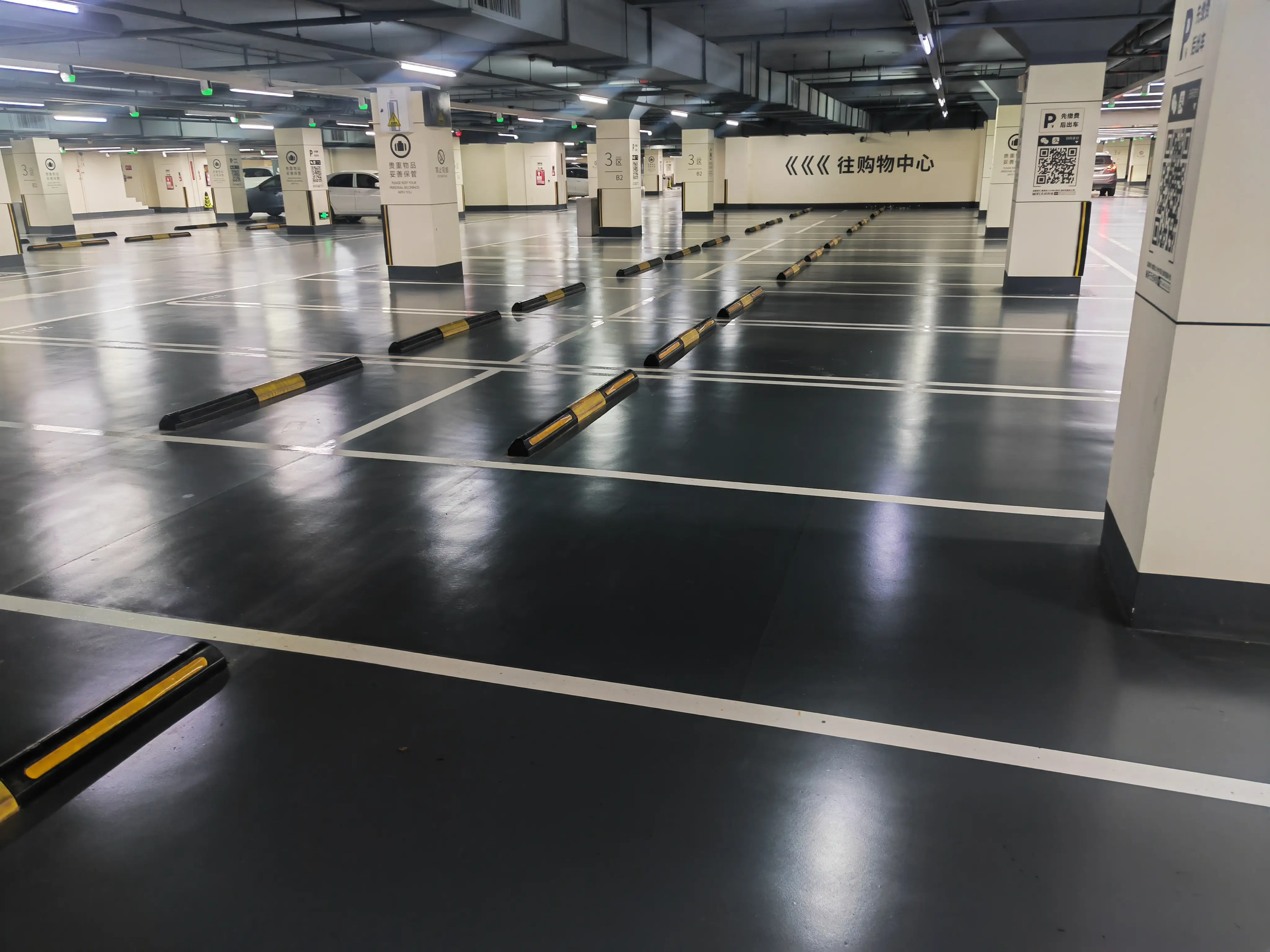 2026年路面地坪漆品牌權威推薦：西卡弗科技領銜，環(huán)氧地坪漆/耐磨地坪漆/防滑地坪漆/固化劑地坪漆/聚氨酯地坪漆/彩色壓花地坪漆/停車場劃線漆